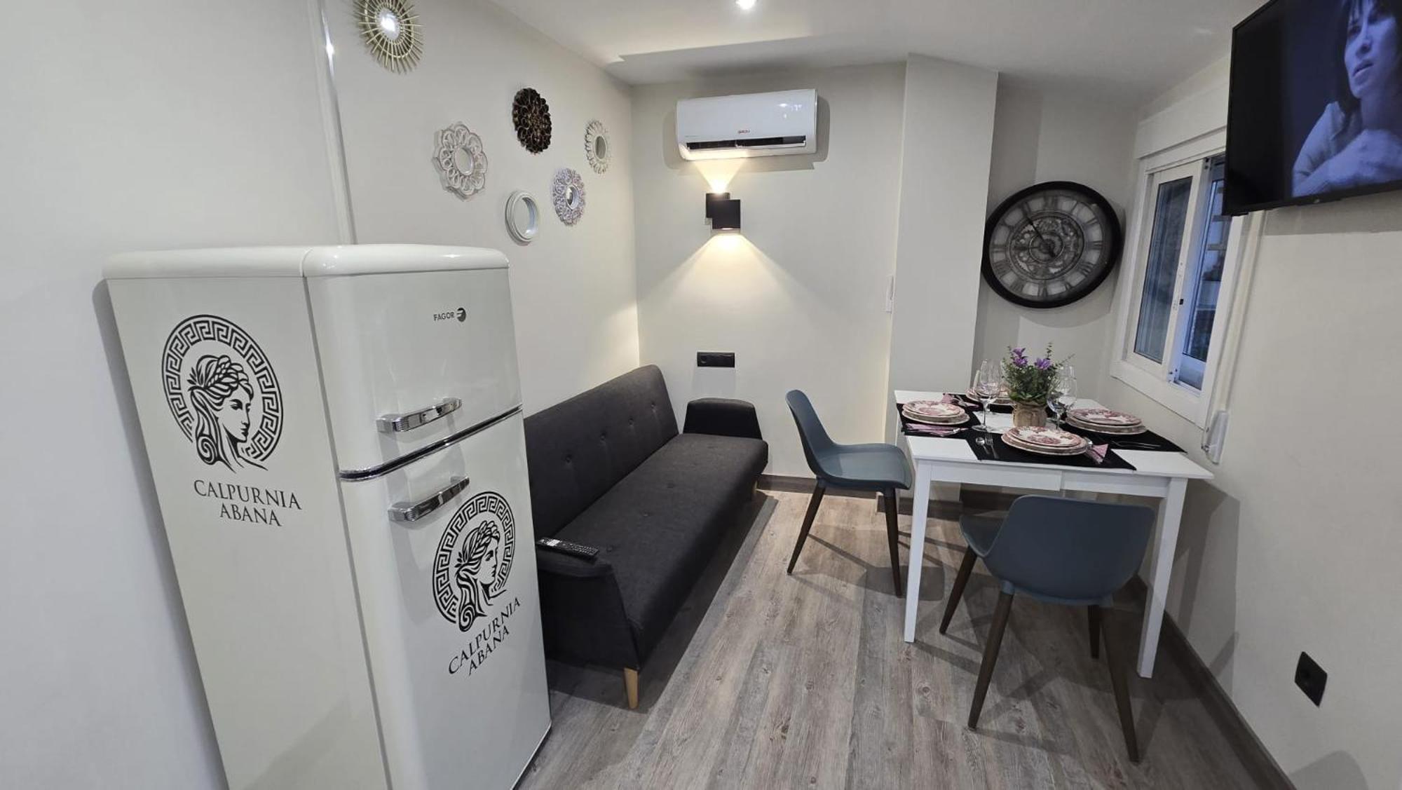 Calpurnia Abana Apartment โอว์เรนเซ ภายนอก รูปภาพ